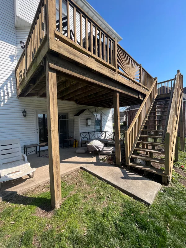 Deck Builder Near Lake Ozark MO 9 Before