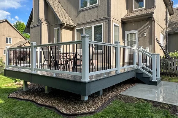 Deck Builder Near Liberty MO 1 We are a premier deck builder near Liberty MO.